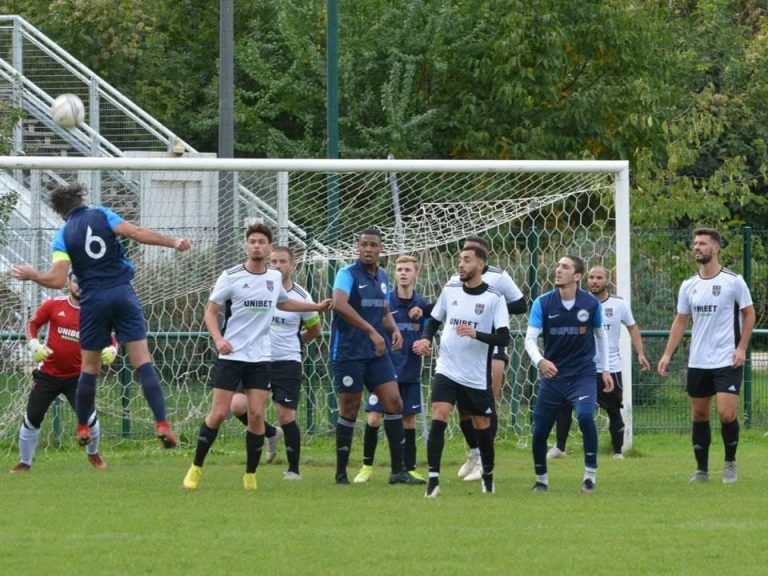 Equipe de football du club sportif de port marly