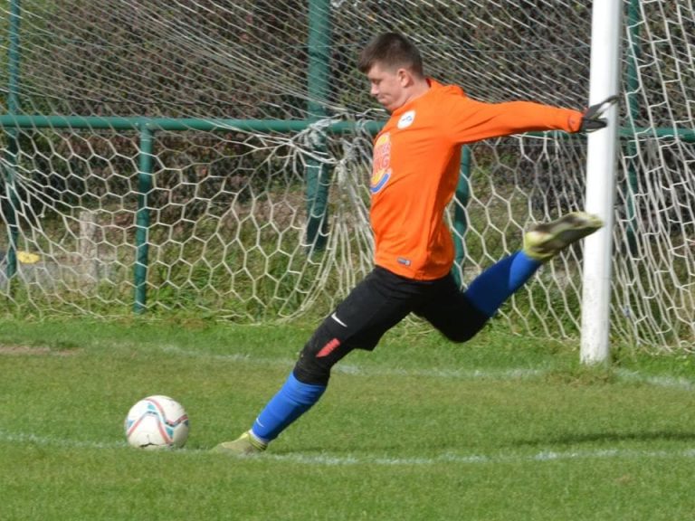 Gardien de buts au club sportif port marly